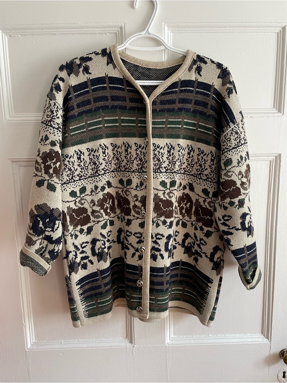 Vintage Floral Pattern Cardigan Sweater - Cream, Navy & Green